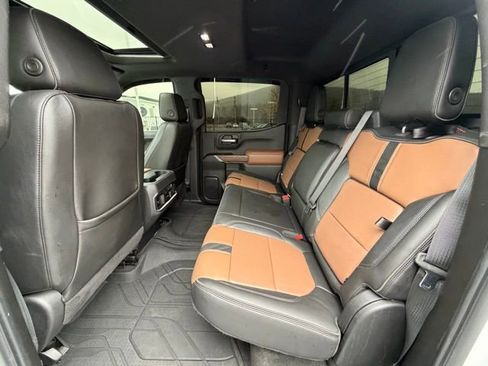 Certified 2020 Chevrolet Silverado 1500 High Country w/ Technology Package image 41