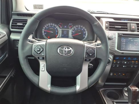 Used 2016 Toyota 4Runner Limited AWD/4WD image 9