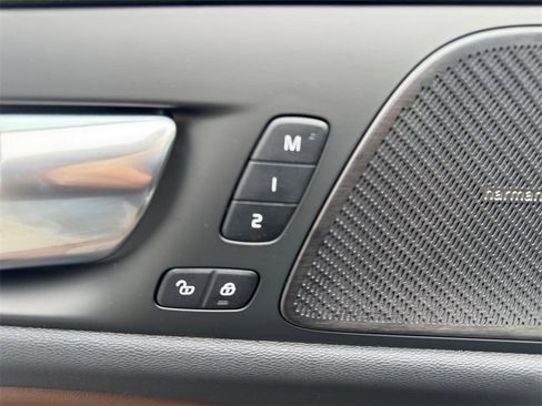 New 2026 Volvo V60 B5 Cross Country Plus w/ Protection Package Premier image 12