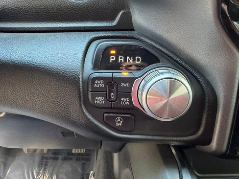 Used 2025 RAM 1500 Laramie image 27