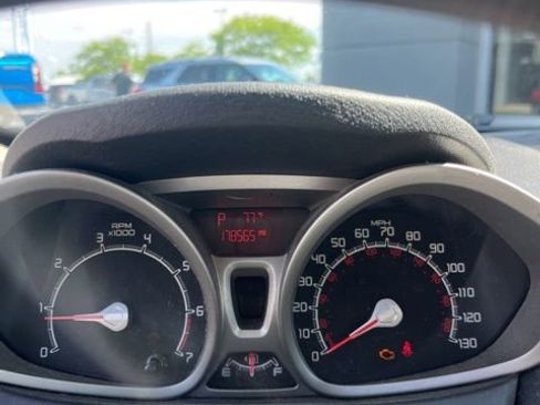 Used 2012 Ford Fiesta SE FWD image 13