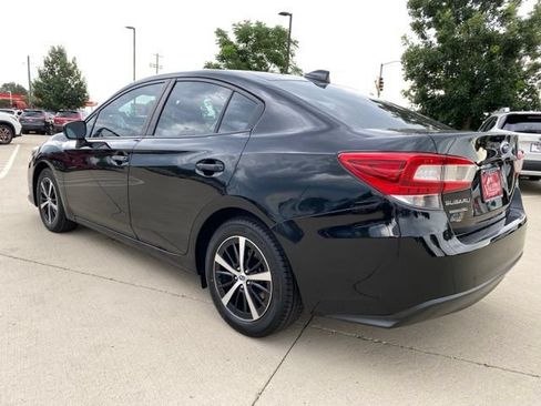 Used 2021 Subaru Impreza 2.0i Premium AWD/4WD image 3