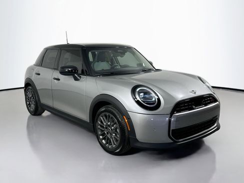 Used 2025 MINI Cooper S FWD image 3
