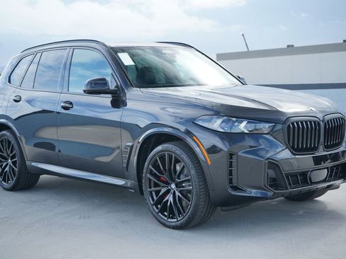 New 2026 BMW X5 sDrive40i w/ M Sport Package image 3