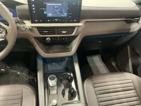 New 2026 Ford Explorer ST-Line w/ ST-Line Street Pack AWD/4WD image 18