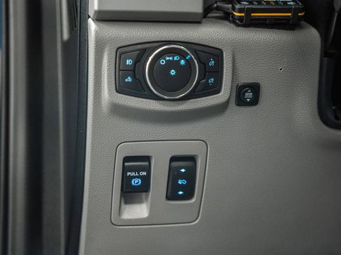 Certified 2020 Ford F150 Lariat image 53