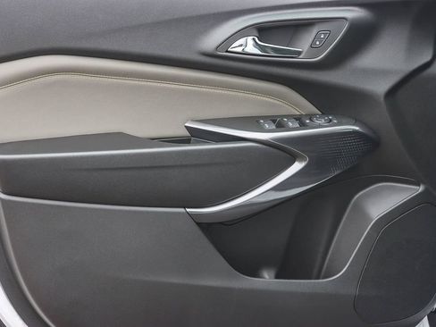 New 2026 Chevrolet Trax ACTIV image 18