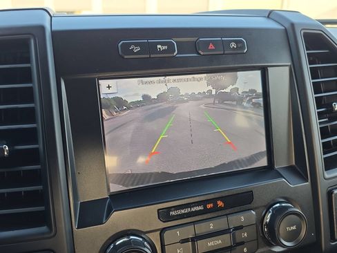 Used 2019 Ford F150 4x4 SuperCrew image 19
