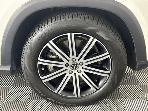 Certified 2024 Mercedes-Benz GLE 450 4MATIC image 13