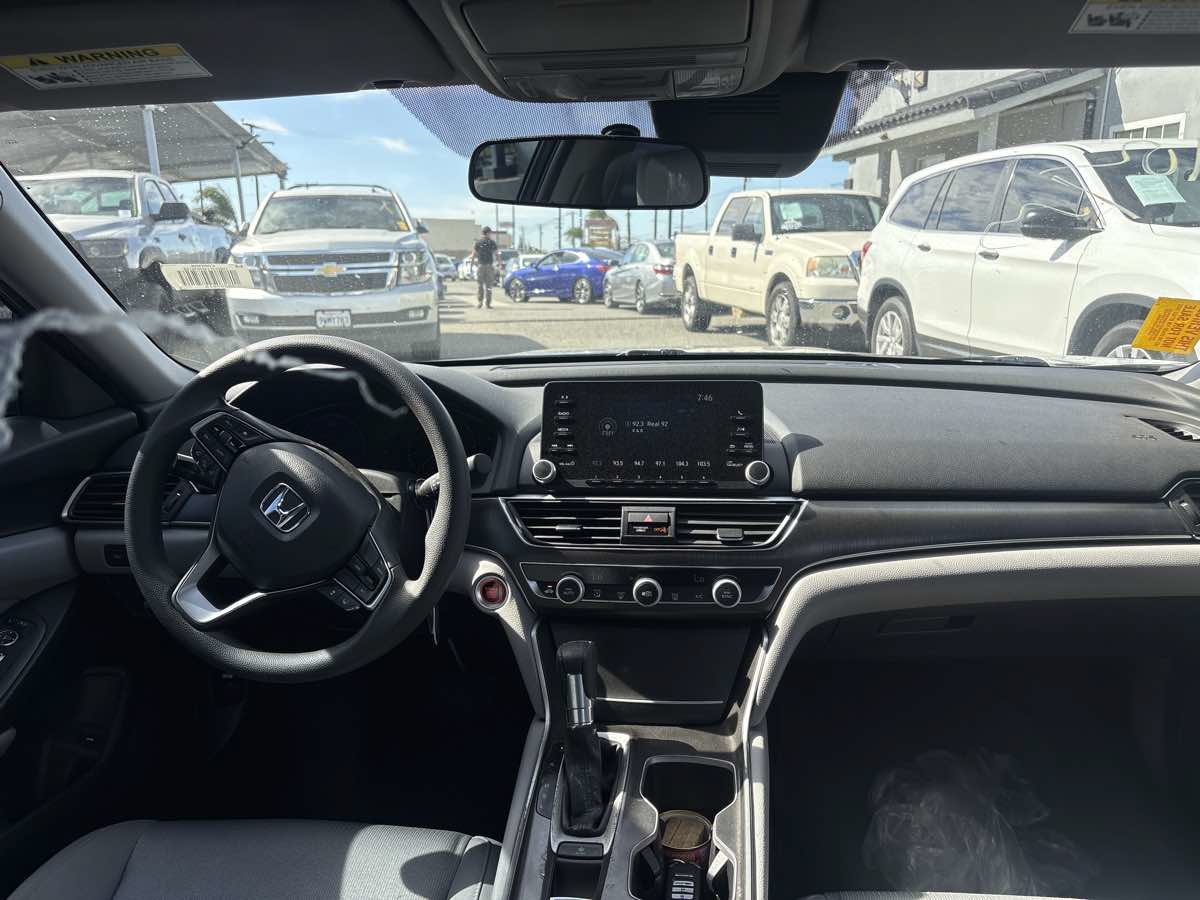 Used 2019 Honda Accord LX image 3