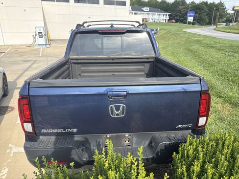 Used 2022 Honda Ridgeline RTL-E image 9