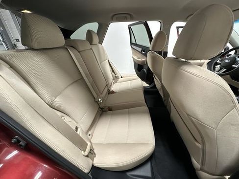 Used 2017 Subaru Outback 2.5i Premium image 21