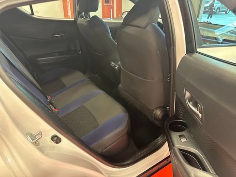 Certified 2022 Toyota C-HR XLE FWD image 14