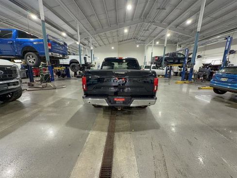Used 2018 Ford F150 XLT w/ Equipment Group 302A Luxury RWD image 5
