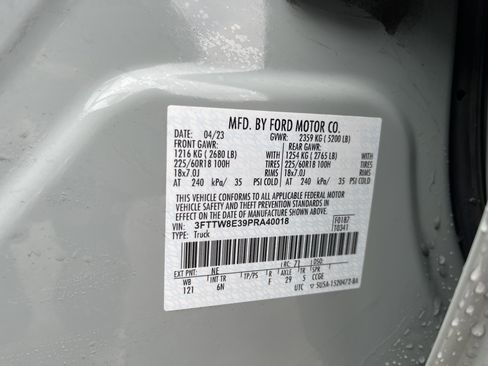 Used 2023 Ford Maverick Lariat w/ Lariat Luxury Package image 5