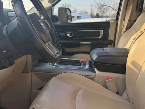 Used 2018 RAM 3500 Laramie Longhorn w/ Max Tow Package image 17