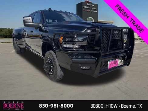 Used 2024 RAM 3500 Limited w/ Night Edition AWD/4WD image 7