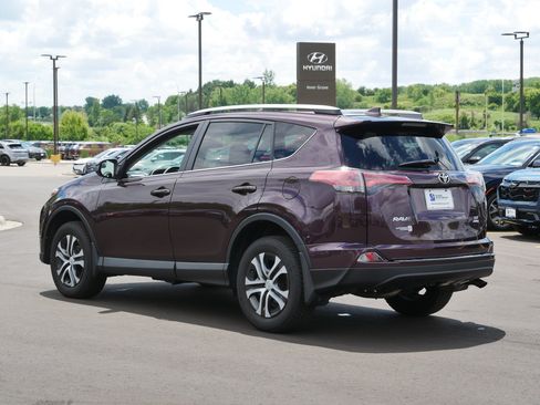 Used 2018 Toyota RAV4 LE w/ All Weather Liner Package AWD/4WD image 8