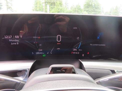 Used 2024 Cadillac Lyriq Sport RWD image 21