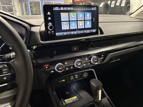 Used 2024 Honda CR-V EX-L image 11