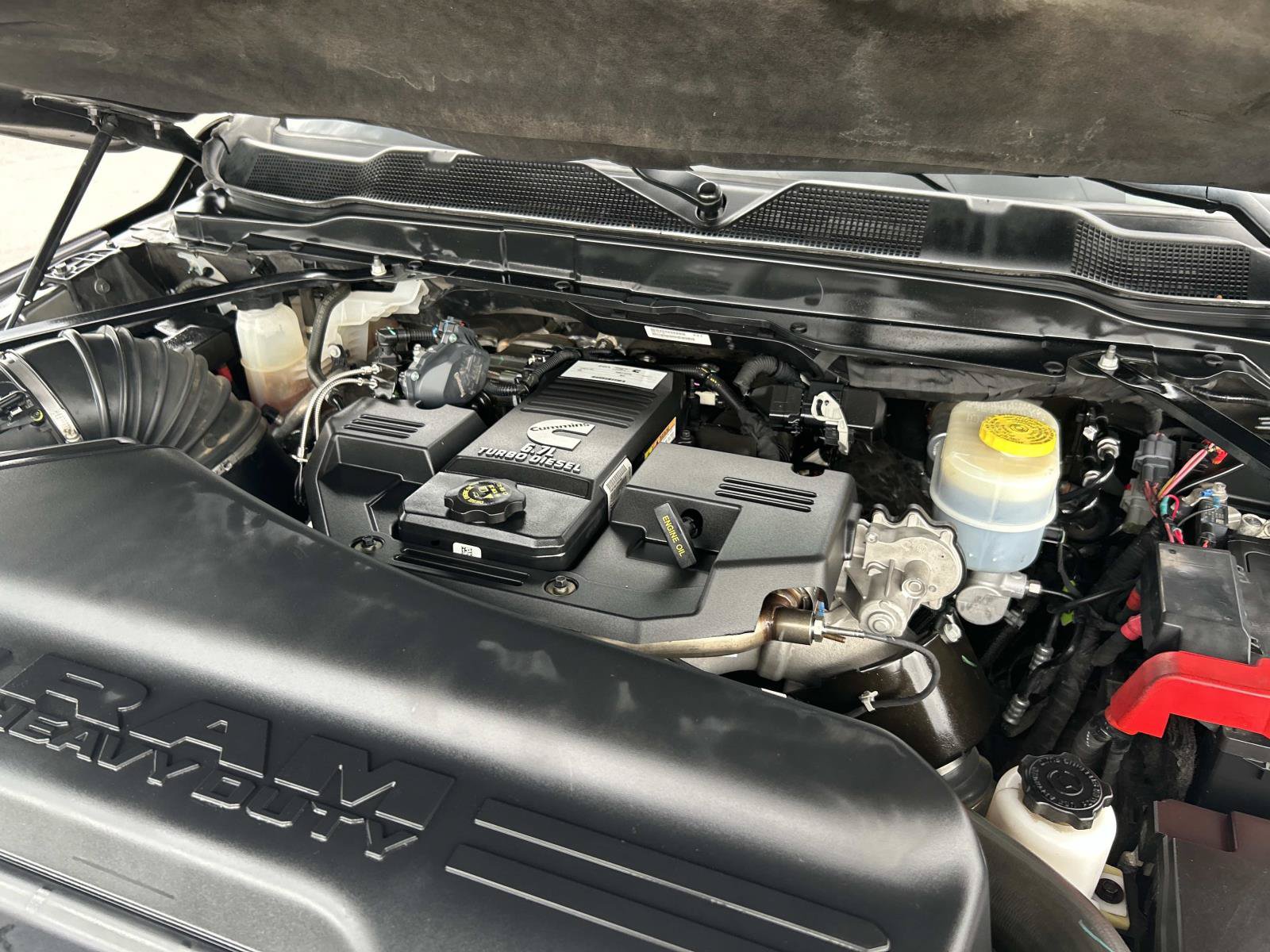 Used 2022 RAM 2500 Tradesman AWD/4WD image 25