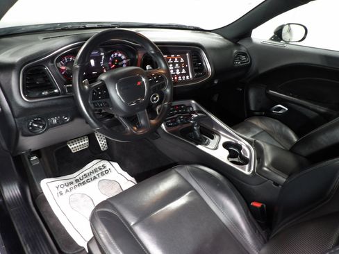 Used 2018 Dodge Challenger GT w/ Blacktop Package AWD/4WD image 11