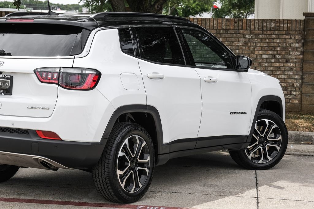 Used 2023 Jeep Compass Limited AWD/4WD image 17