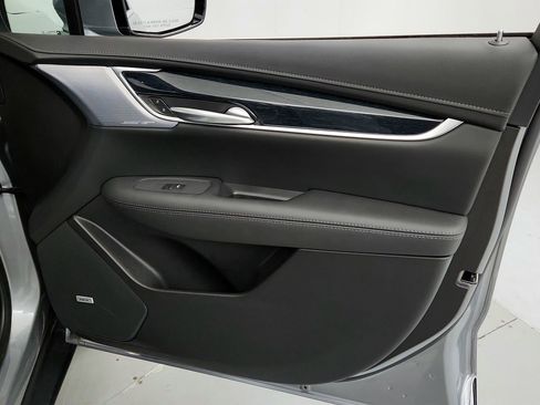 Used 2025 Cadillac XT5 Premium Luxury w/ LPO, Floor Liner Package FWD image 26