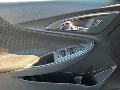 Used 2024 Chevrolet Malibu LT image 12