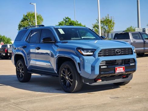 New 2026 Toyota 4Runner 4WD image 2