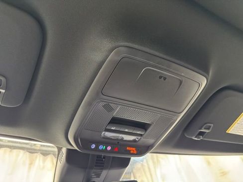 New 2026 Chevrolet Traverse Z71 AWD/4WD image 32