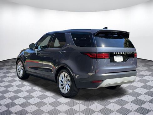 Certified 2025 Land Rover Discovery S AWD/4WD image 3