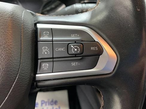 Used 2022 Jeep Compass Limited AWD/4WD image 24