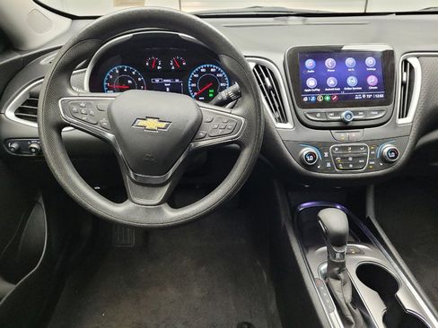 Used 2025 Chevrolet Malibu LT FWD image 22