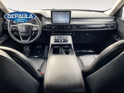 Used 2022 Lincoln Aviator Standard w/ Premium Package image 13