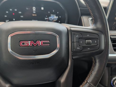 Used 2023 GMC Yukon AT4 w/ AT4 Premium Package AWD/4WD image 28