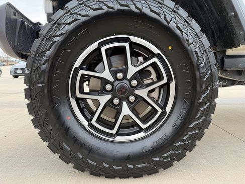 Used 2024 Jeep Wrangler Unlimited Rubicon image 29