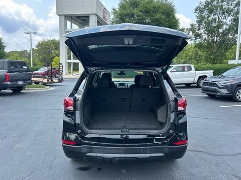 Used 2024 Chevrolet Equinox LT AWD/4WD image 9