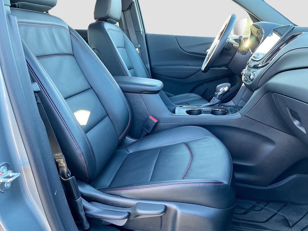 Used 2024 Chevrolet Equinox RS w/ RS Leather Package AWD/4WD image 26