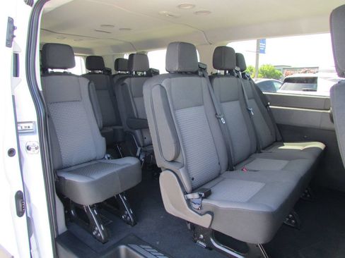 Used 2025 Ford Transit 350 XLT RWD image 28
