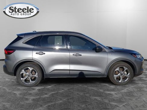 Used 2025 Ford Escape ST-Line FWD image 4