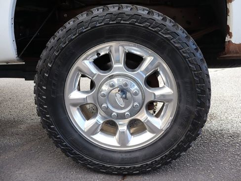 Used 2011 Ford F250 XLT w/ XLT Premium Pkg image 42