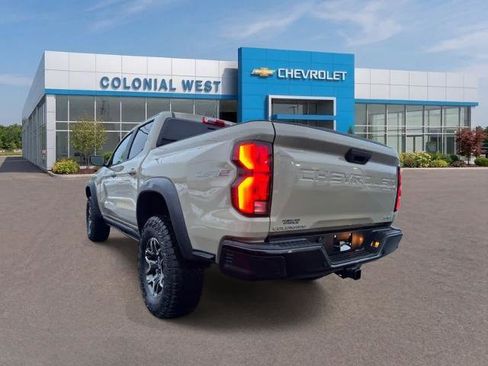 Used 2024 Chevrolet Colorado ZR2 w/ Safety Package AWD/4WD image 5