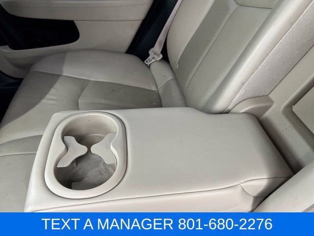 Used 2013 Chrysler 200 Limited FWD image 29