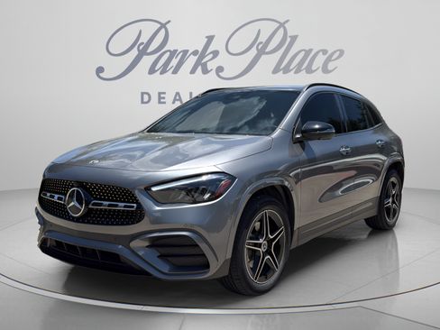 Certified 2025 Mercedes-Benz GLA 250 image 1