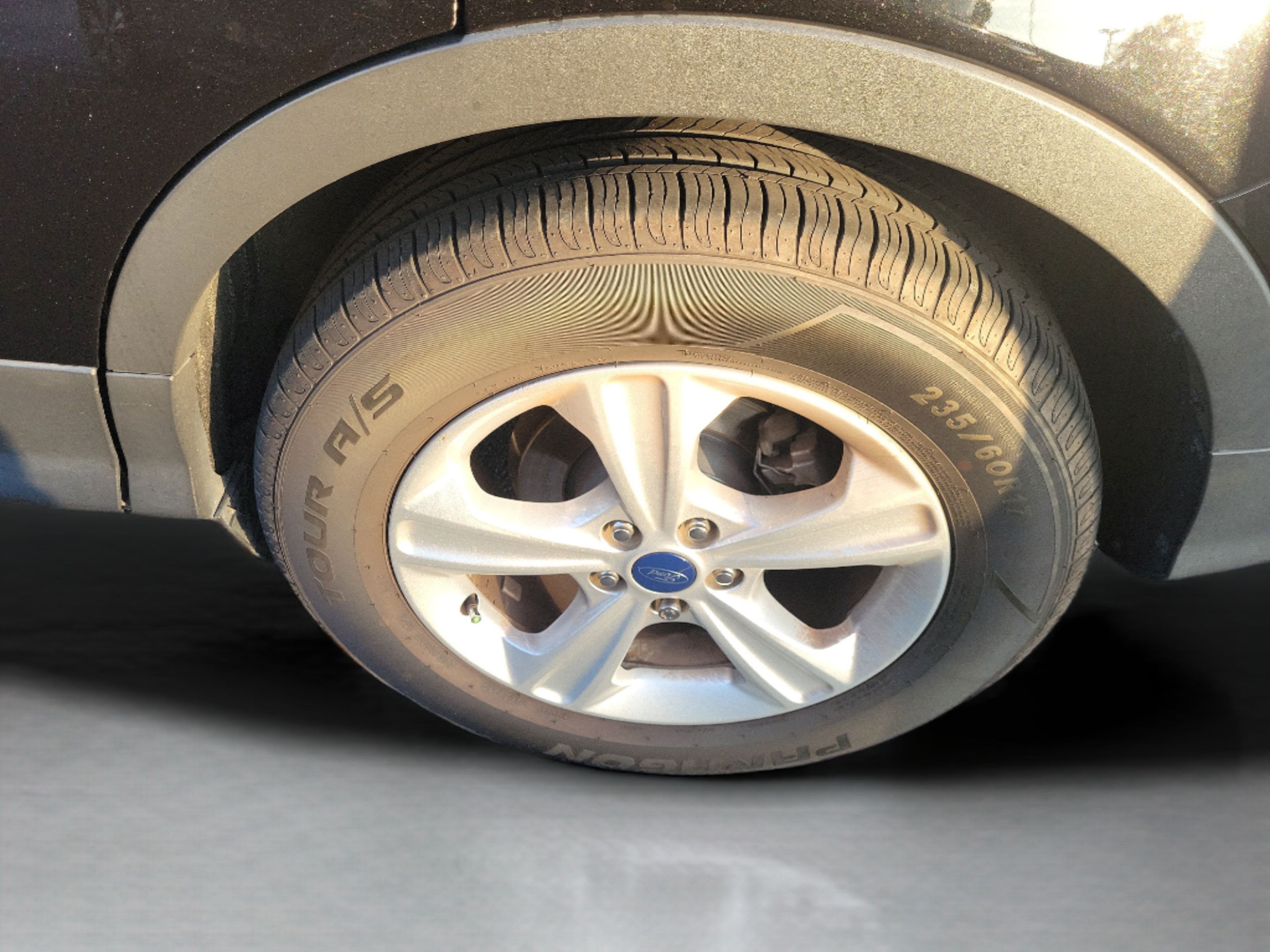 Used 2015 Ford Escape SE FWD image 18
