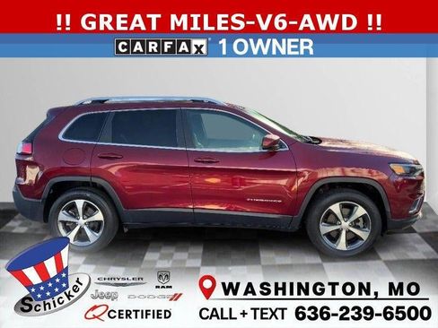 Used 2021 Jeep Cherokee Limited image 1
