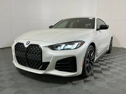 New 2026 BMW 430i w/ M Sport Package RWD image 2