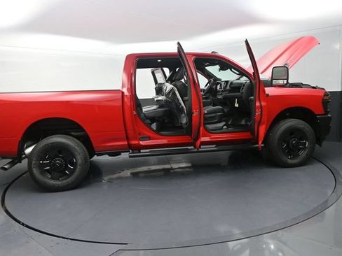 New 2026 RAM 2500 Tradesman AWD/4WD image 37