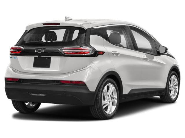 Used 2022 Chevrolet Bolt LT FWD image 2